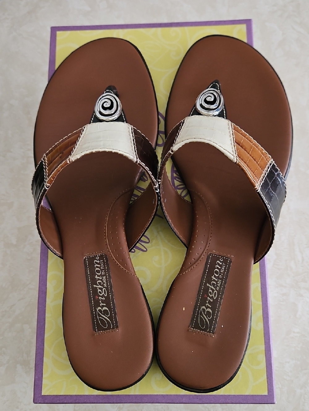 Brighton Poppy Leather Thong Sandals with Silver Swirl Accent, Size 8.5.